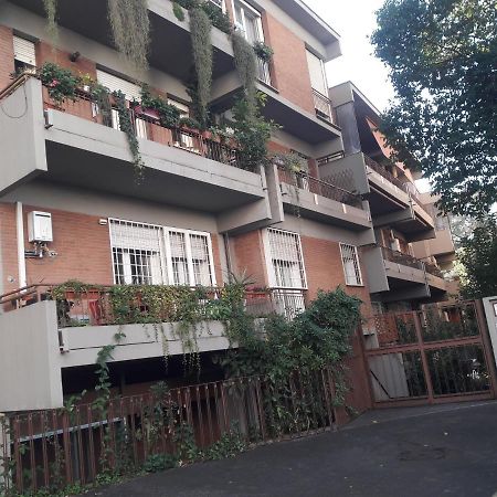 Rizzola Casa E Appartamento Per Vacanze Roma Exterior foto